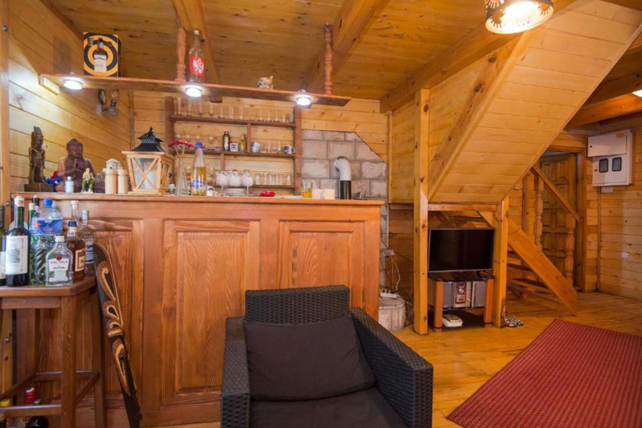 Lovcen Mountain Cottages Njegusi Esterno foto
